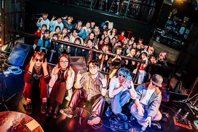神戸市外国語大学学部軽音楽部